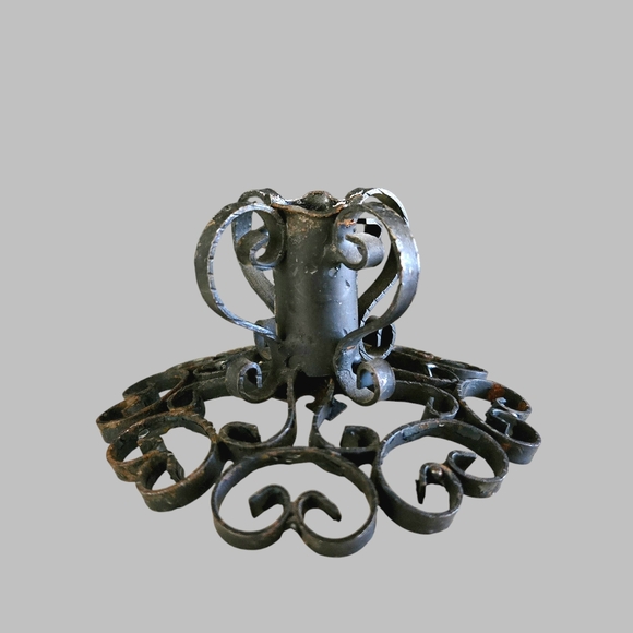 Handforged Metal Candlestick Holder, Rustic Country Cottage Victorian style - Picture 4 of 7